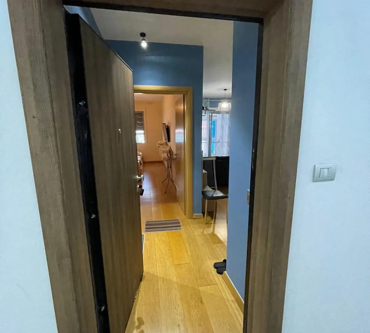 I&S Apartment 1 Golem
