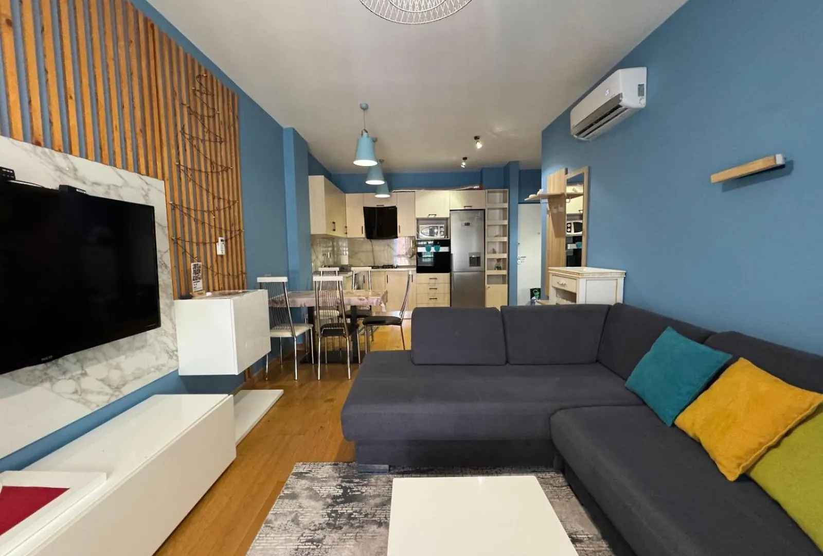 I&S Apartment 1 Golem